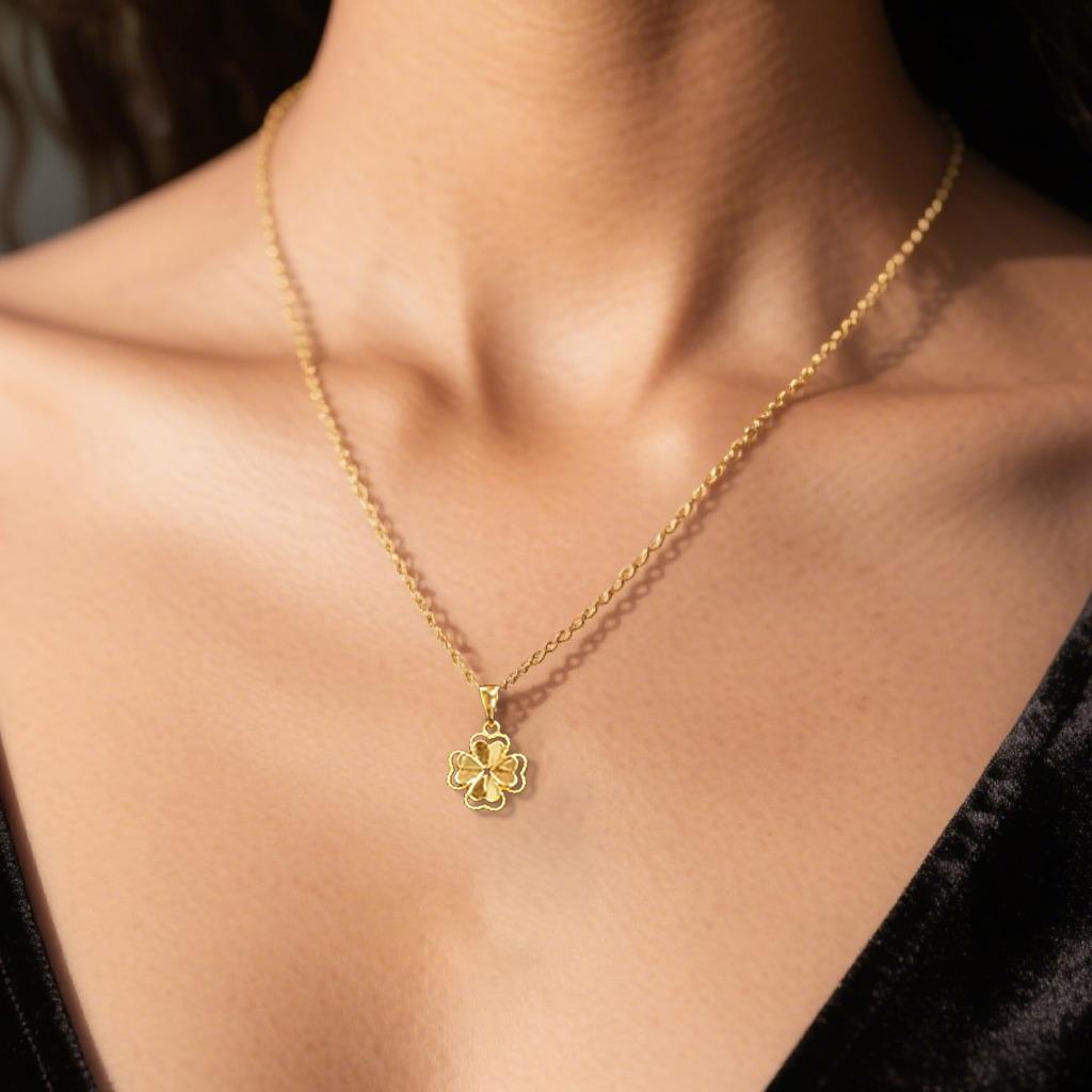 FOLYSTUY(K147) 24k gold filled 4 leaf clad pendant