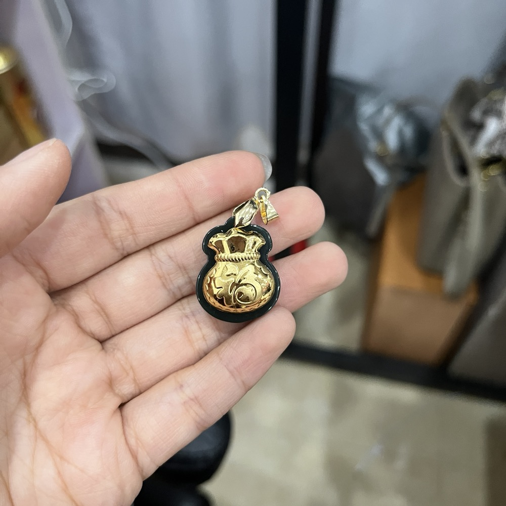 Colgante de bolsa de dinero grande de jade tinta JXY67