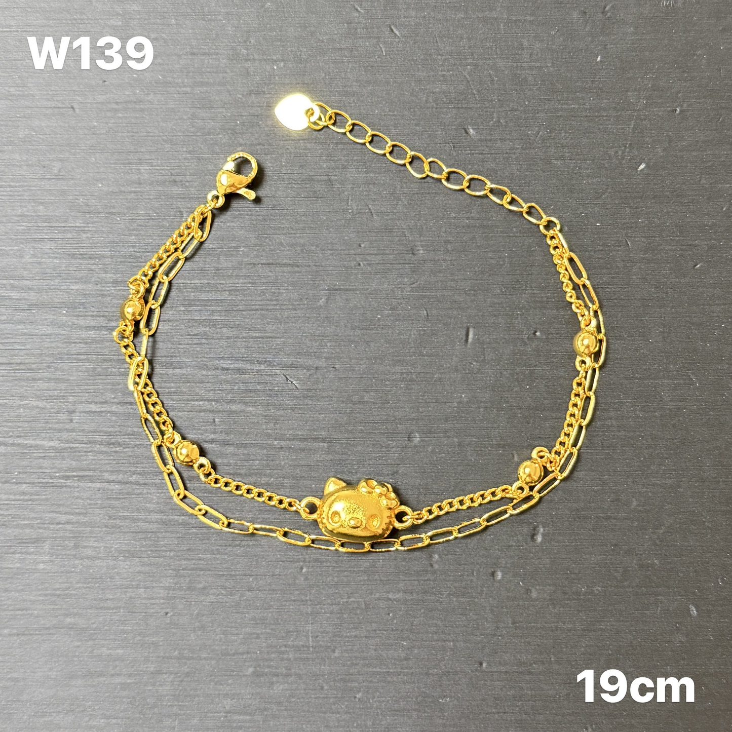 Pulsera de gato de 139 kt
