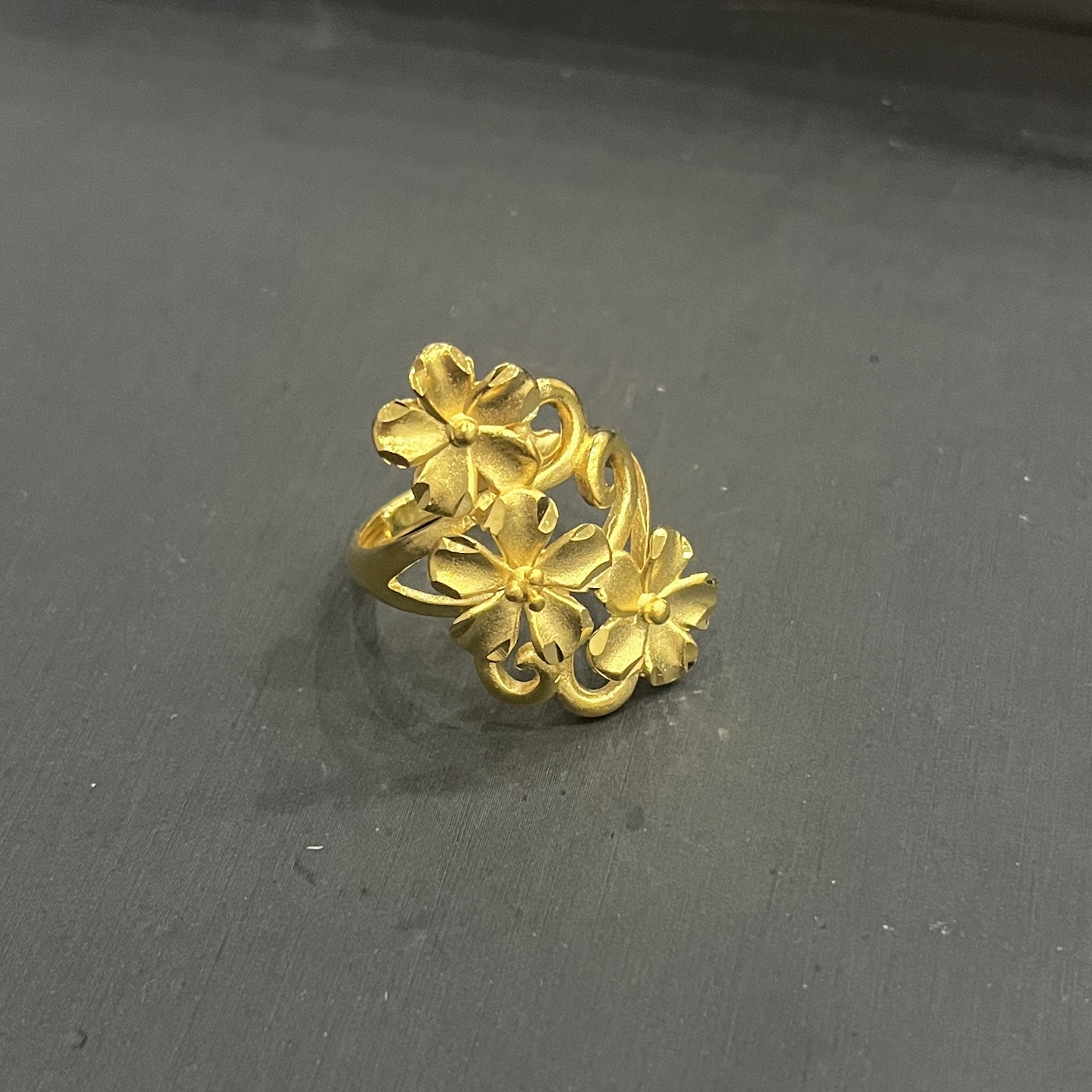 Z86 Flower Rings