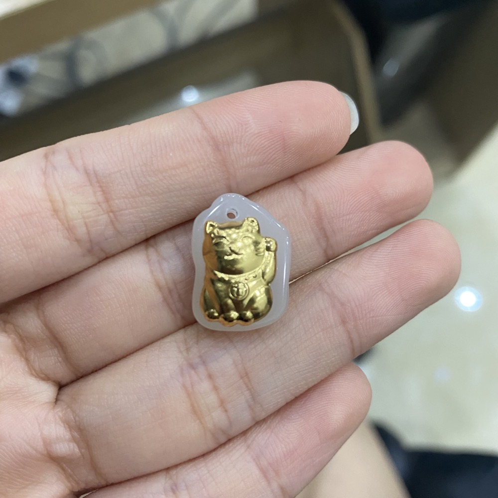 JXY08 Fortune Cat Pendant