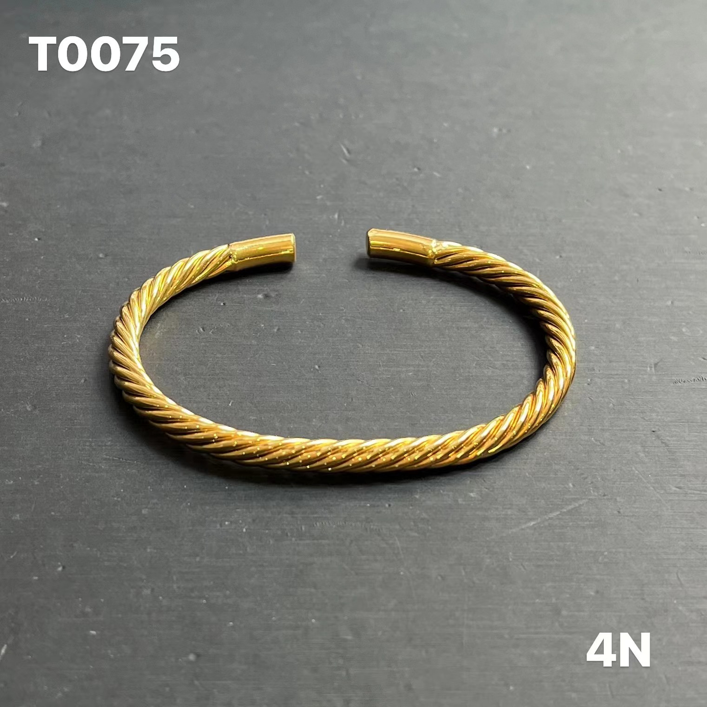 T75 Rope Bangle