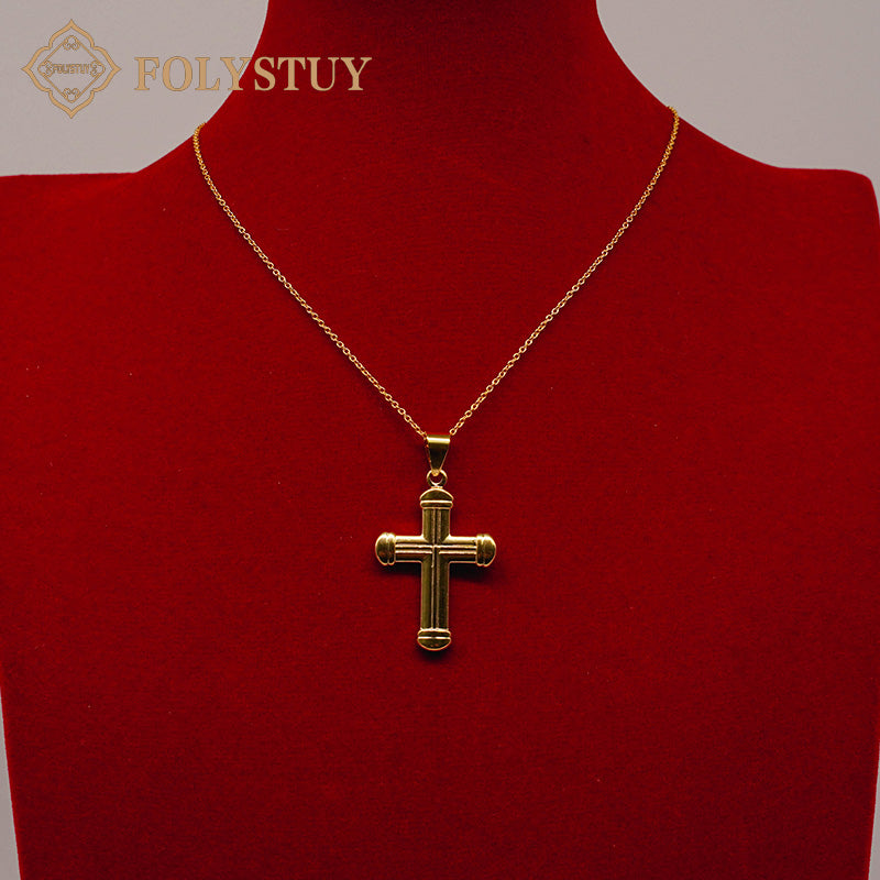 K18 Cross Pendant