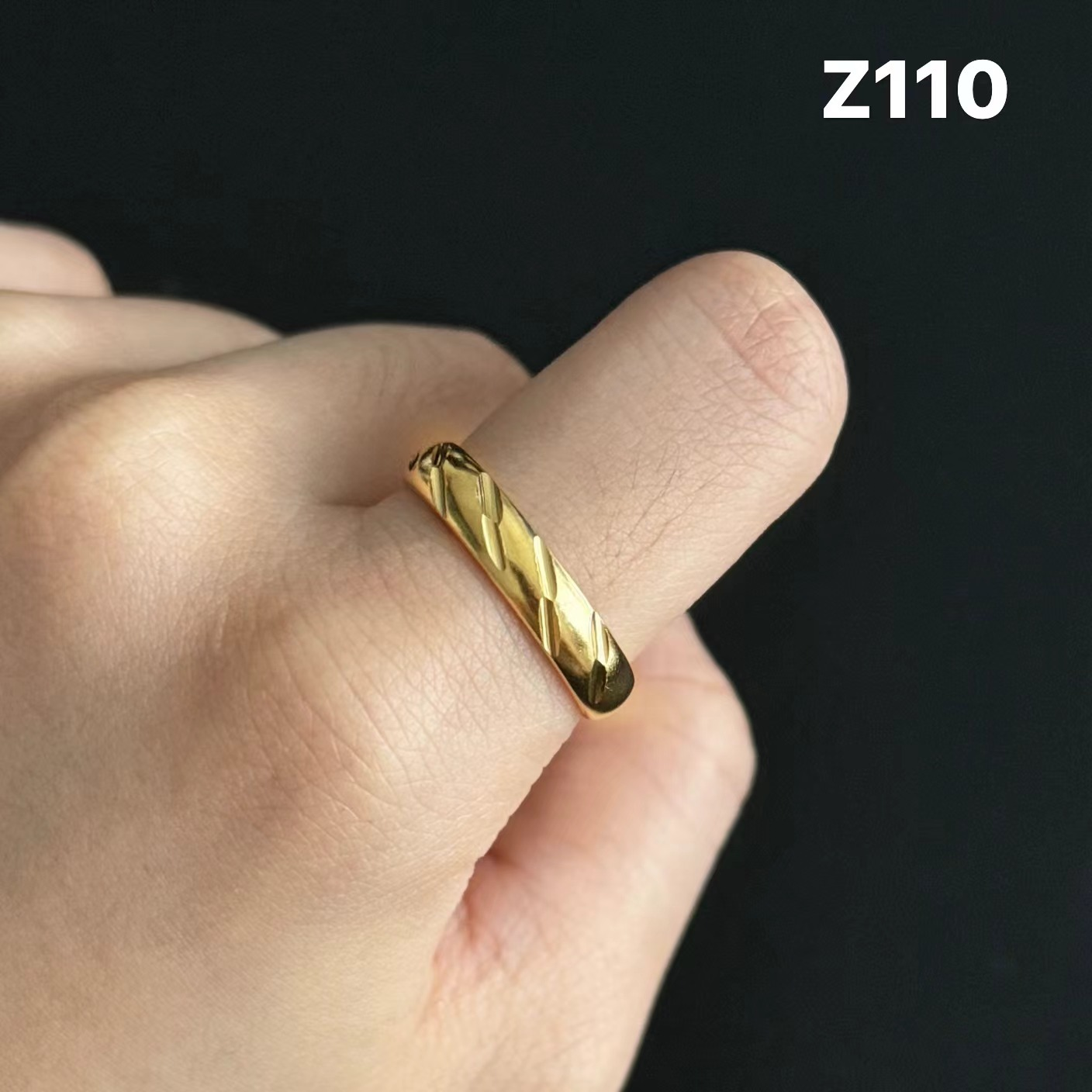 Z110 Mystical Meteor Shower Ring