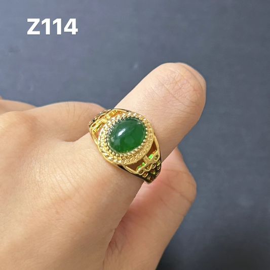 Z114 Emerald Ring