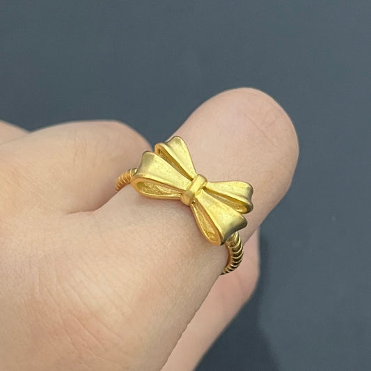 Z93 Romantic Bowknot Ring