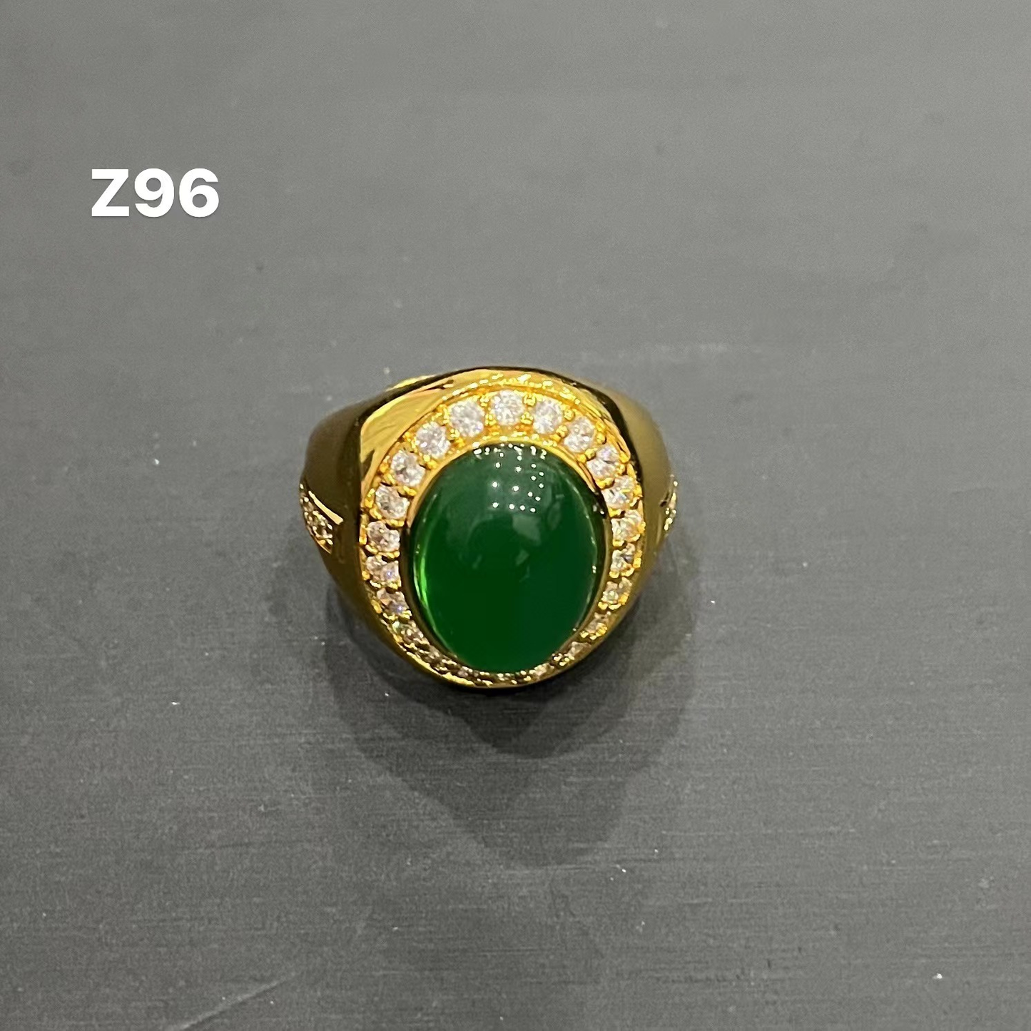 Z96 Mysterious Emerald Ring